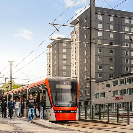 Pergola - Free Parking - 5 Min Walk To Facilities Bergen