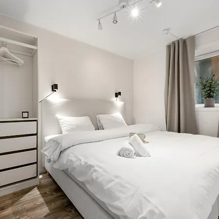 Pergola - Free Parking - 5 Min Walk To Facilities Apartman Bergen