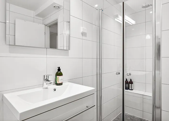 Pergola - Free Parking - 5 Min Walk To Facilities 아파트 베르겐