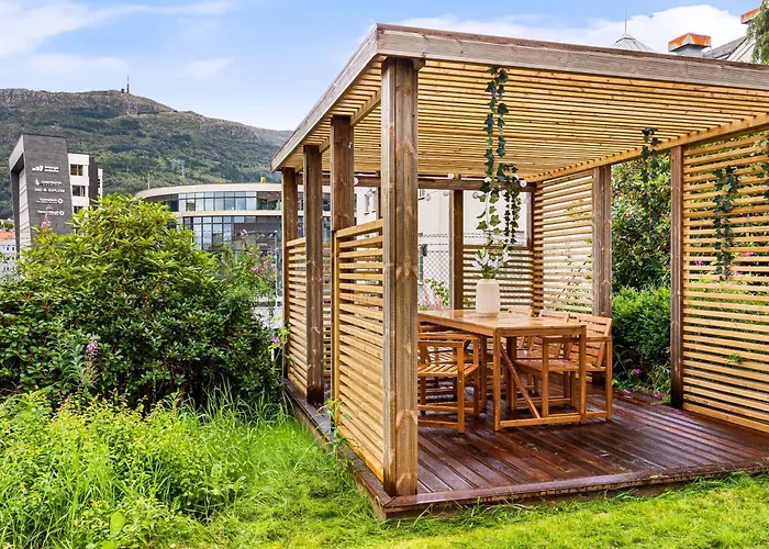 Lägenhet Pergola - Free Parking - 5 Min Walk To Facilities *