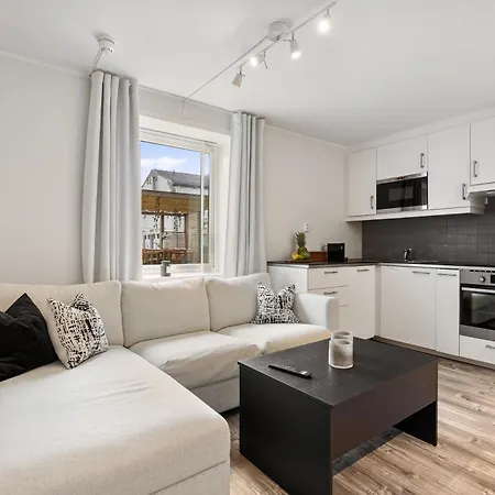 Pergola - Free Parking - 5 Min Walk To Facilities Appartement *